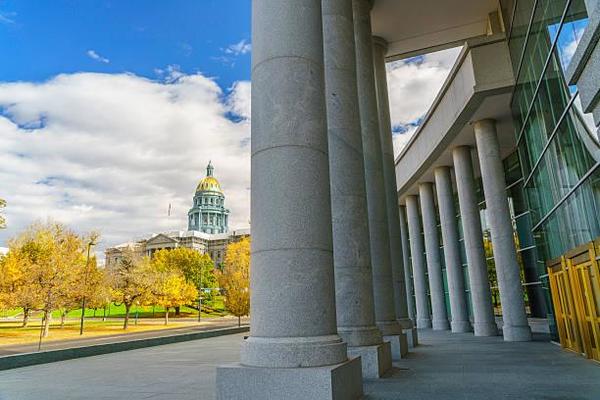 Navigating Economic Uncertainty: The Case for Municipal Bonds
