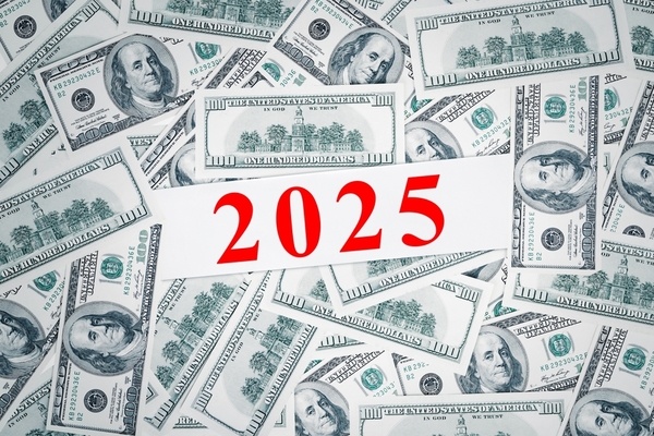 Strong Returns Ahead? Key Themes for Municipal Bond Investors in 2025